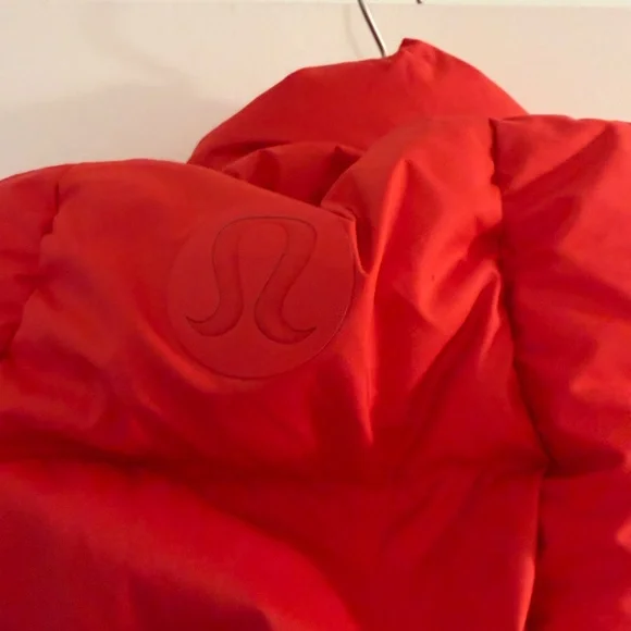 Lululemon Red Wunder Puff Vest - Picture 6 of 7